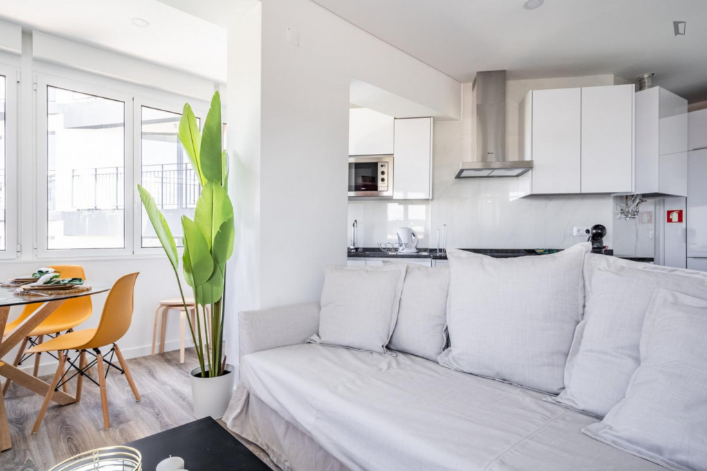Admirable 2-bedroom flat in typical Campolide - Lisbonne - chambre - ImmoJeune