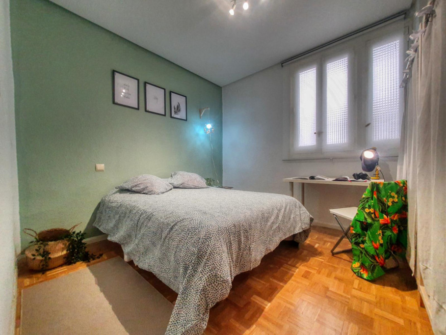 Double bedroom in a 5-bedroom apartment - Madrid - chambre - ImmoJeune