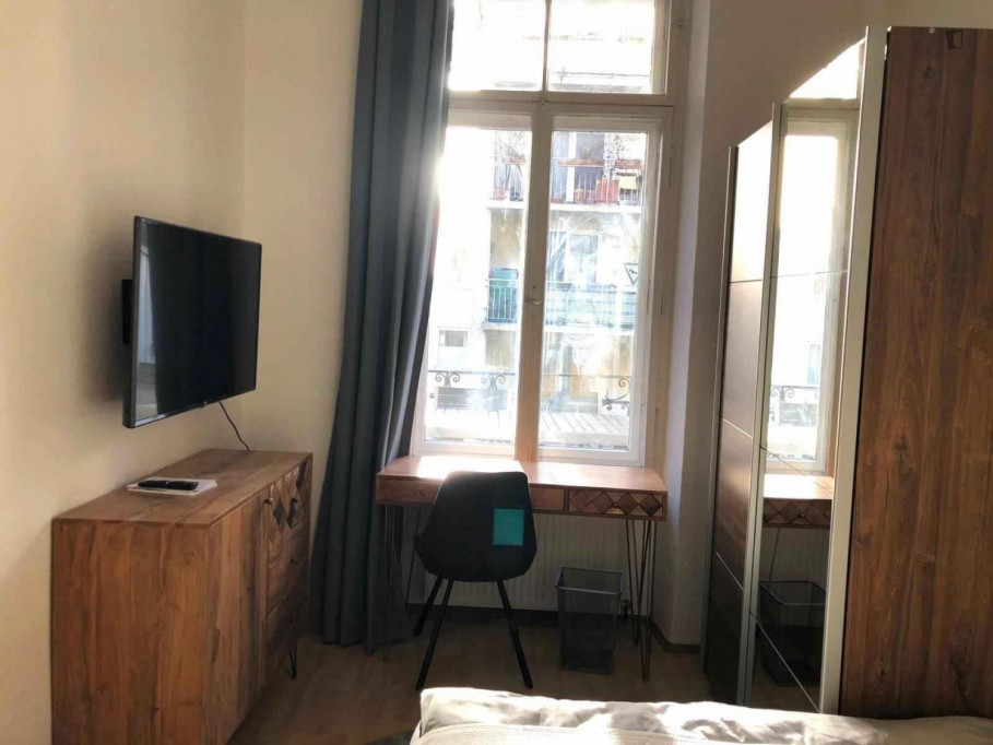 Charming bedroom near Deutsches Museum