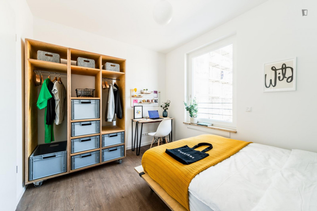 Single bedroom in a 5 bedroom apartment in Moabit - Berlin - chambre - ImmoJeune
