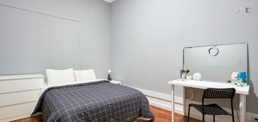 Sensational double bedroom in Saldanha - Lisbonne - chambre - ImmoJeune