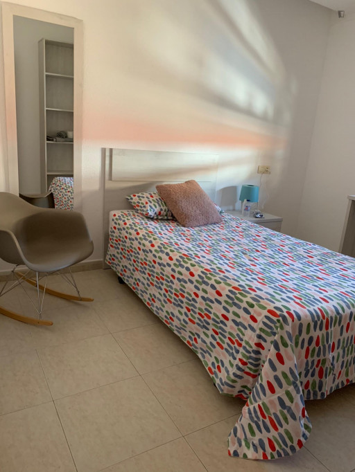 Very nice single bedroom in the Buenos aires neighbourhood