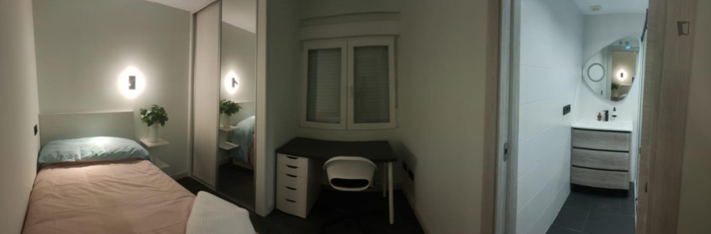 Single bedroom in 4-bedroom apartment - Salamanca - chambre - ImmoJeune