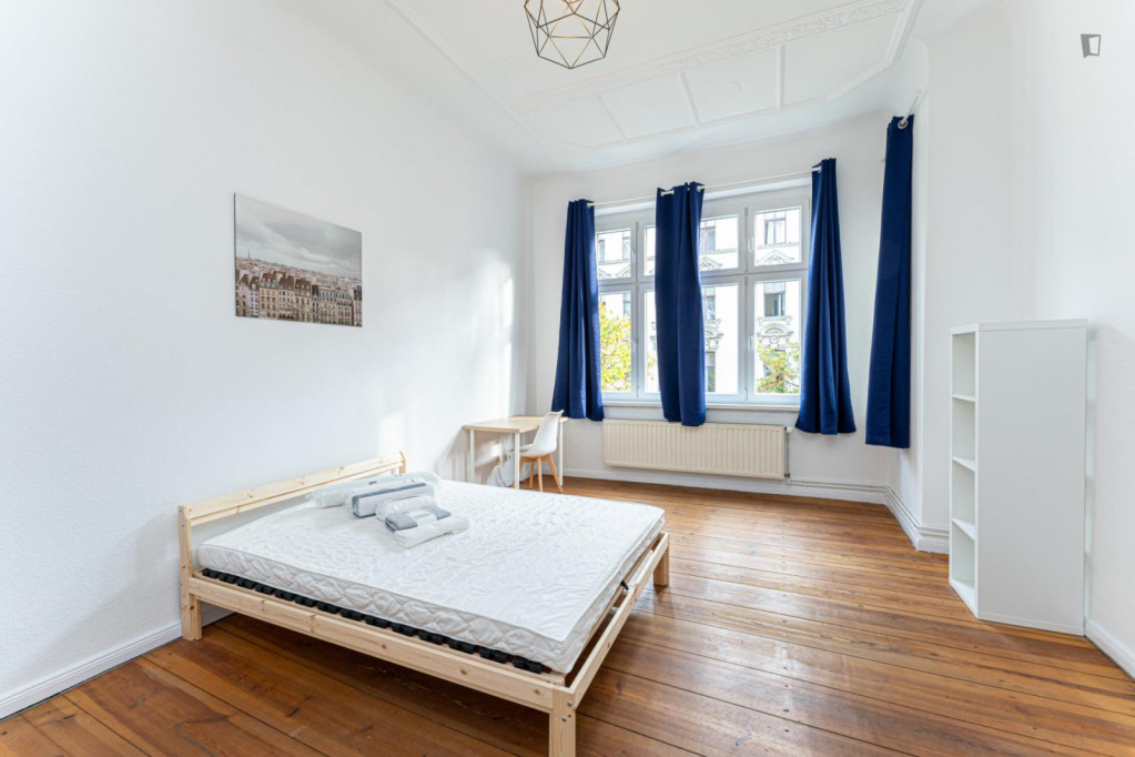 Bright and Large room in the centre of Neukölln - Berlin - chambre - ImmoJeune