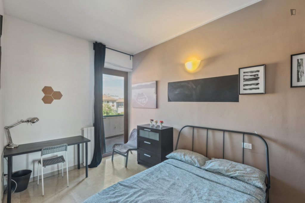 Neat and cosy double bedroom in Guastalla - Milan - chambre - ImmoJeune