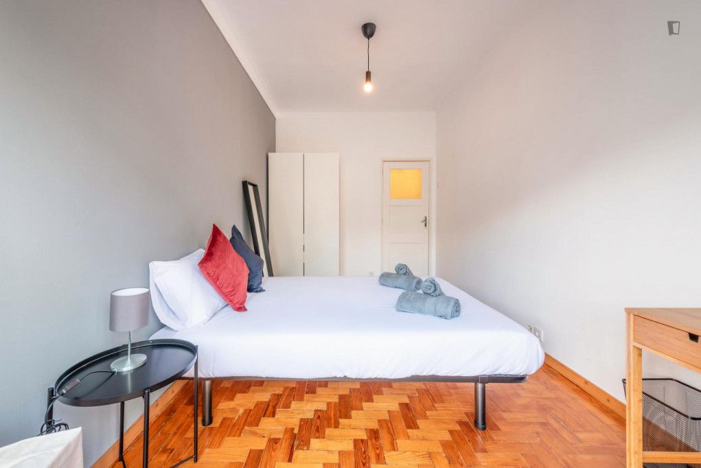 Modern double bedroom in Telheiras - Lisbonne - chambre - ImmoJeune