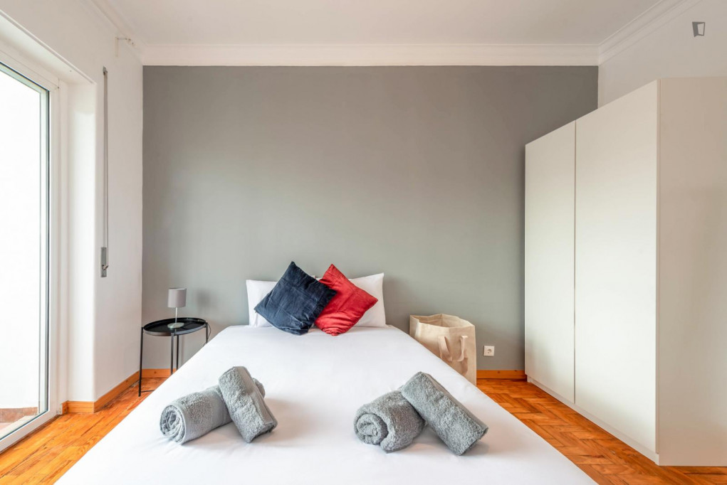 Super nice double bedroom close to the Universidade de Lisboa - Lisbonne - chambre - ImmoJeune
