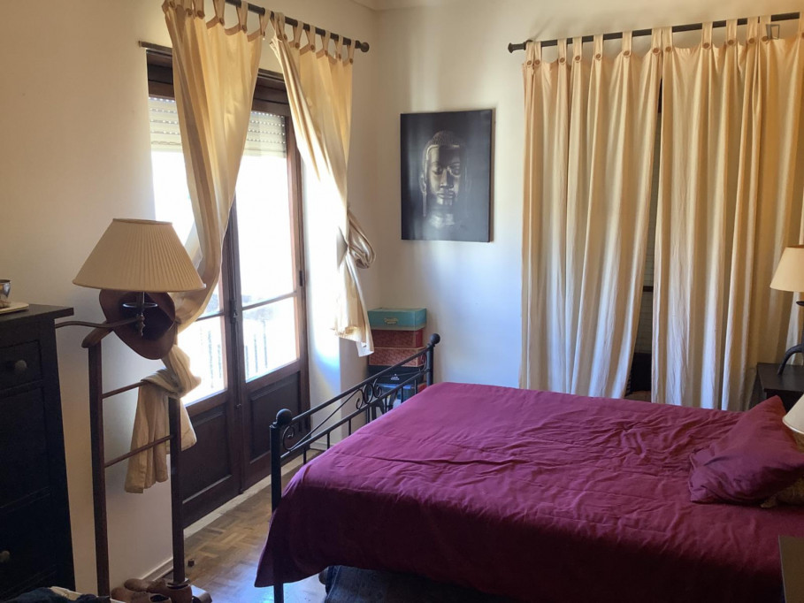 Nice double bedroom with a balcony, in Oeiras - Lisbonne - chambre - ImmoJeune