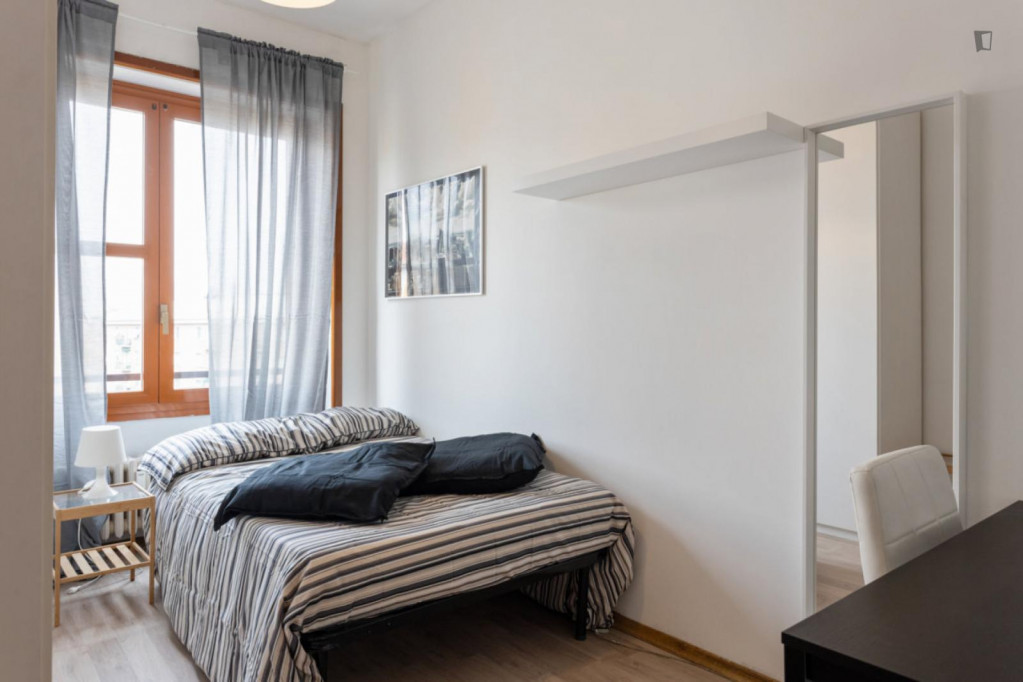 Nice doubleroom in shared apartment in Zona Solari - Milan - chambre - ImmoJeune
