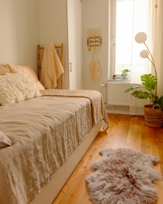 Cushy single bedroom in a residence, in Handen - Stockholm - chambre - ImmoJeune