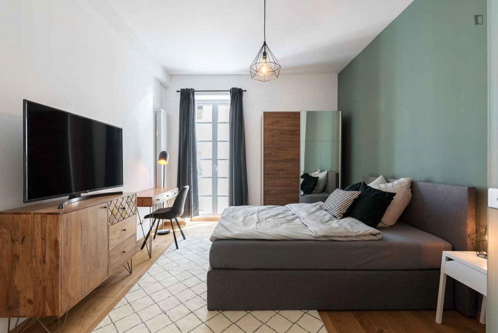 Alluring double bedroom in Ludwigsvorstadt-Isarvorstadt - Munich - chambre - ImmoJeune