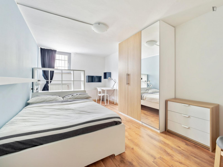 Luminous double bedroom in Bicocca - Milan - chambre - ImmoJeune