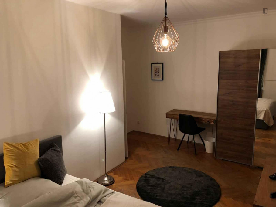 Warm single bedroom in the heart of Munich - Munich - chambre - ImmoJeune