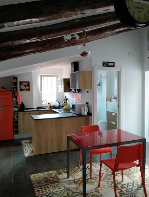 Charming two beds apartment next to plaza del Pilar and all city amenities - Zaragoza - chambre - ImmoJeune