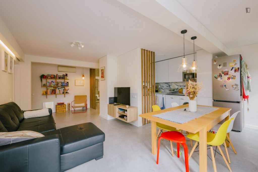 Appealing 2-bedroom apartment in Restelo - Lisbonne - chambre - ImmoJeune