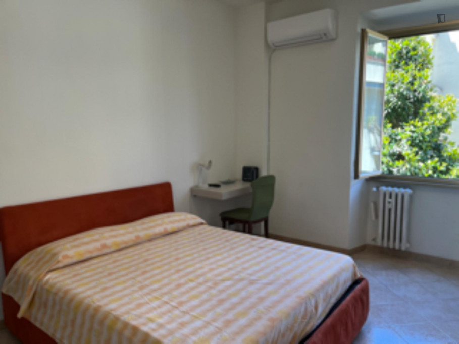 Double bedroom in 3-bedroom apartment - Rome - chambre - ImmoJeune