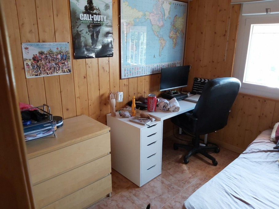 Nice double bedroom close to Torredolones - Madrid - chambre - ImmoJeune