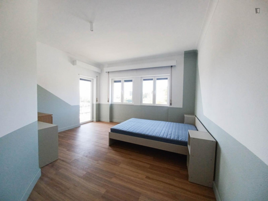 Spacious double bedroom in a 6-bedroom house
