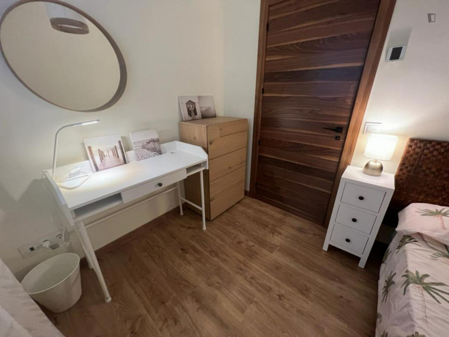 Excellent single bedroom in La Petxina - Valence - chambre - ImmoJeune
