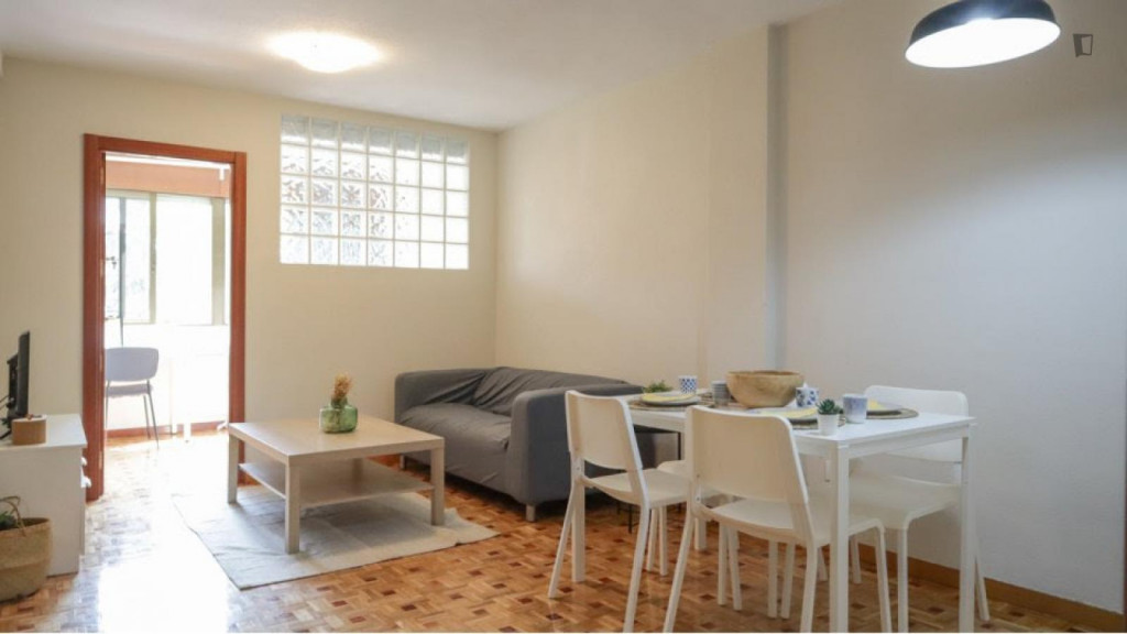Attractive 4-bedroom apartment in Aluche - Madrid - chambre - ImmoJeune