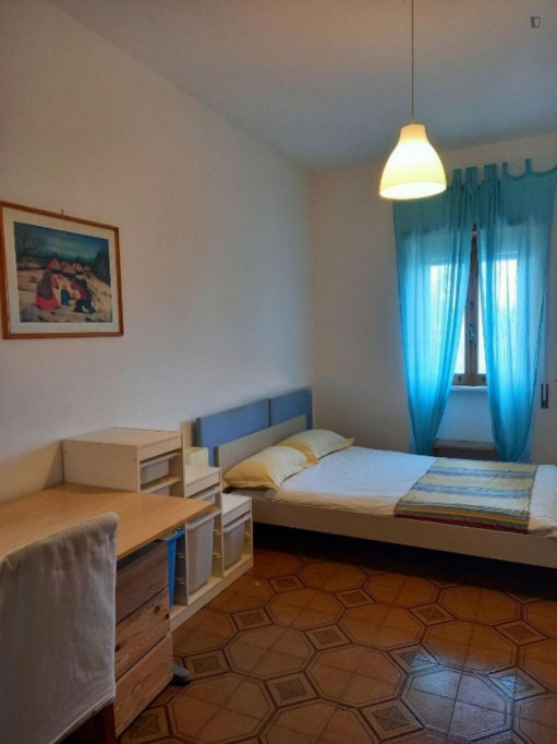 Bright double bedroom close to Università Tor Vergata