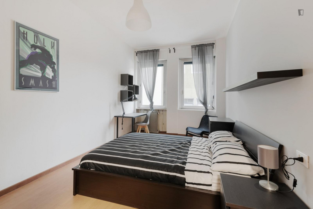Excellent single bedroom near the Villa San Giovanni metro - Milan - chambre - ImmoJeune