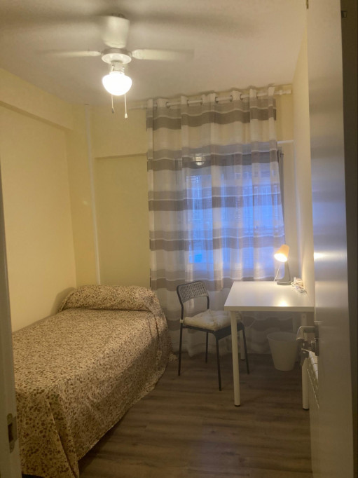 Comfy single bedroom in Alcorcón - Madrid - chambre - ImmoJeune