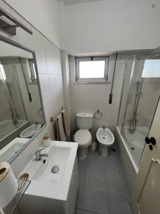Modern and spacious 3-bedroom apartment in Costa da Caparica