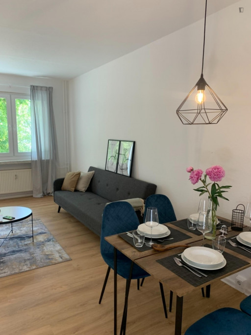 Modern 1-bedroom apartment in Oberschoeneweide - Berlin - chambre - ImmoJeune