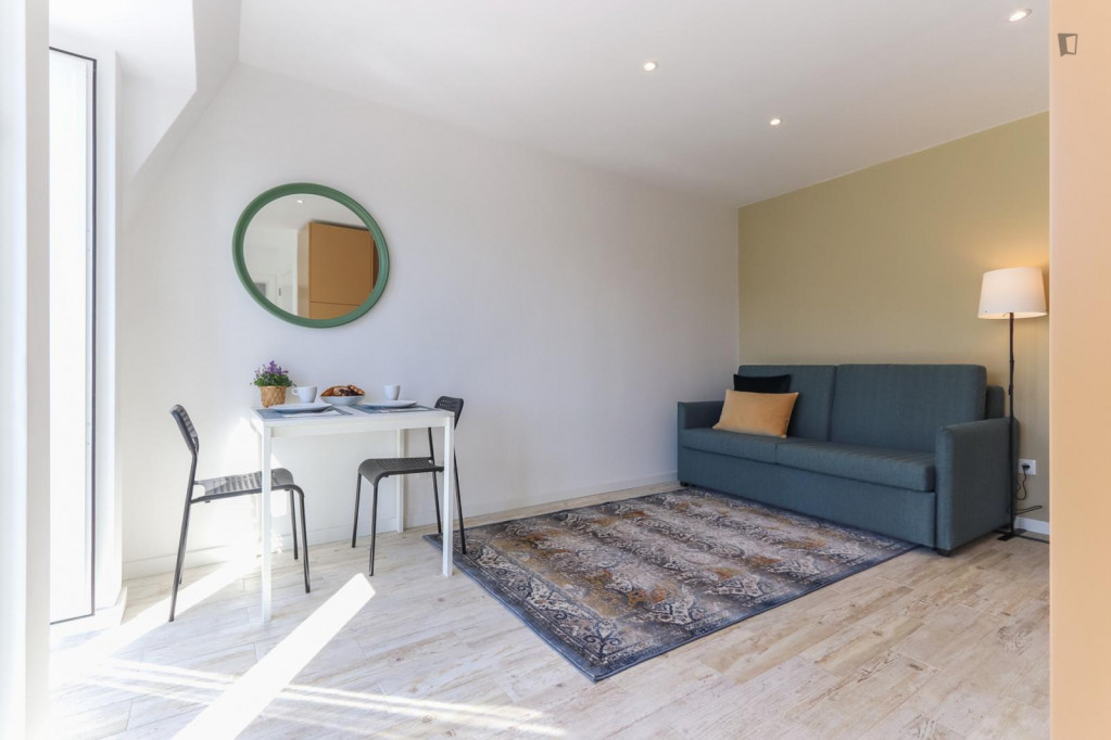 Sunny 1-bedroom flat in residential Ajuda - Lisbonne - chambre - ImmoJeune