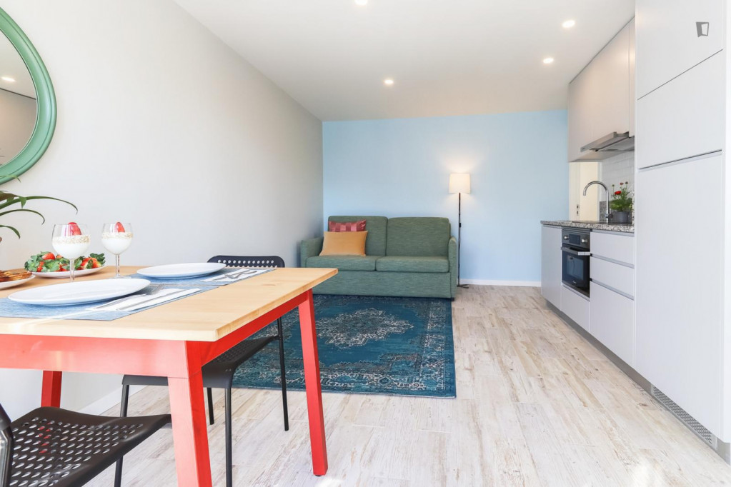 Pleasant 1-bedroom apartment in Ajuda - Lisbonne - chambre - ImmoJeune