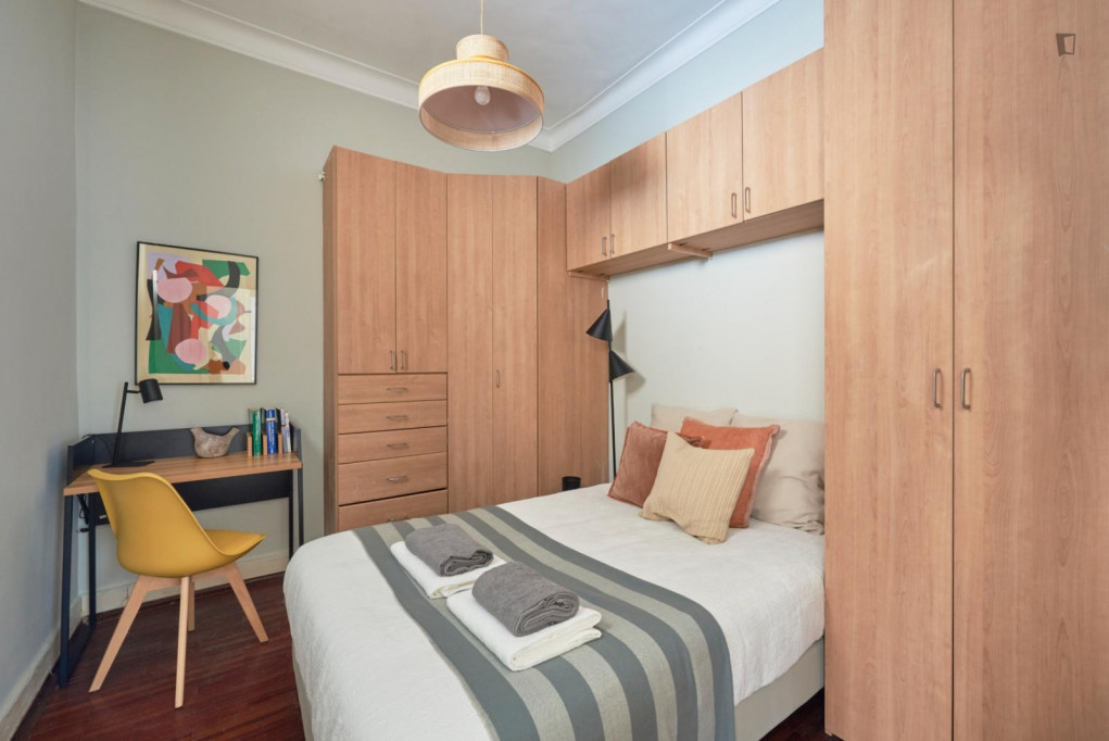 Nice double bedroom close to Picoas metro station