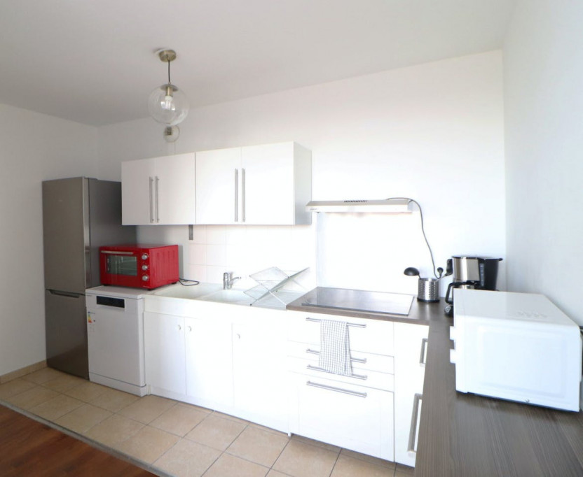 Gorgeous 78 m² apartment for rent in Lille-Centre