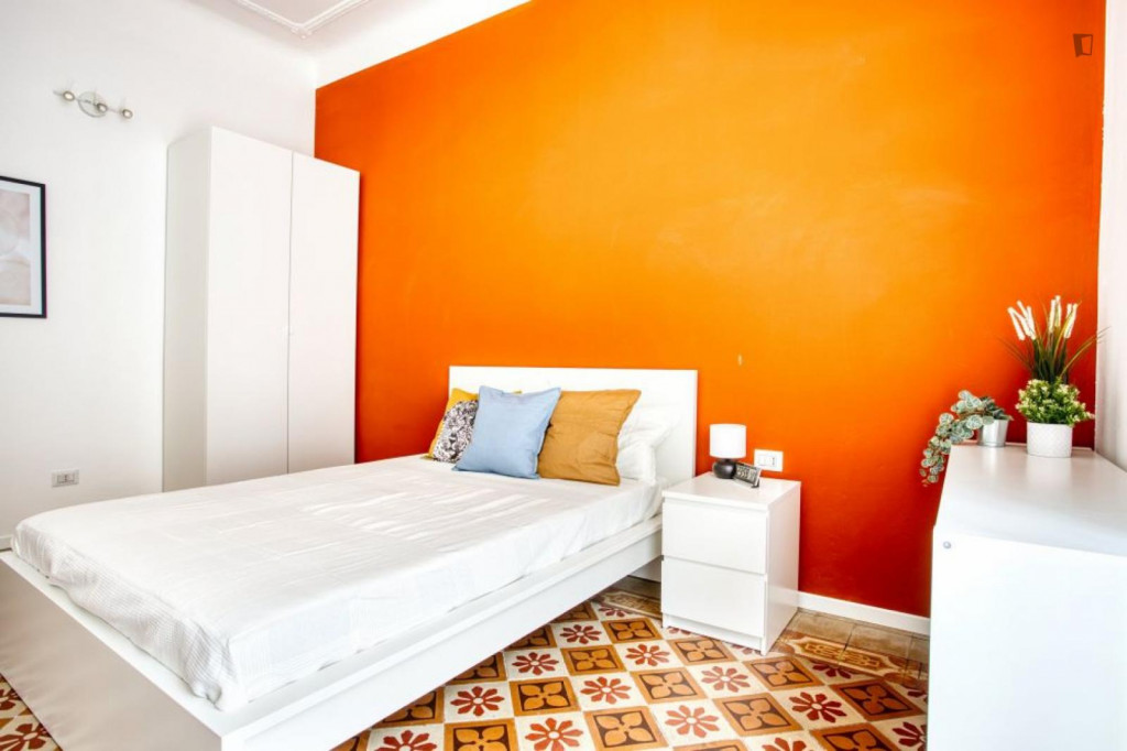 Pleasant double bedroom in a 3-bedroom flat close to Politecnico - Milan - chambre - ImmoJeune
