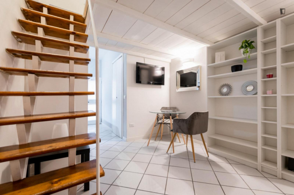 Lovely 1-bedroom duplex near Giardini Margherita