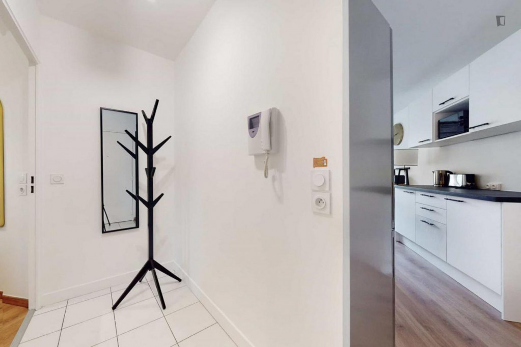 Cute double bedroom in Bezons