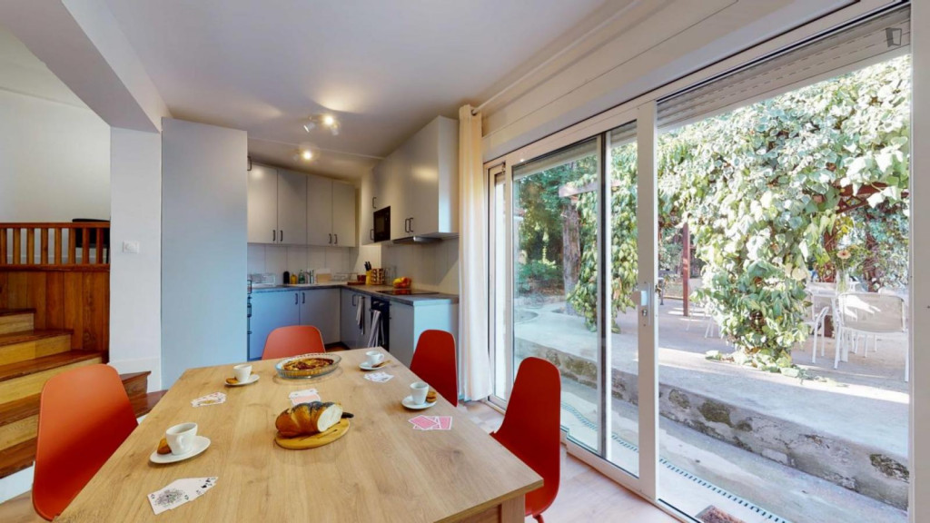 Large studio in well-linked in Bordes de Marne