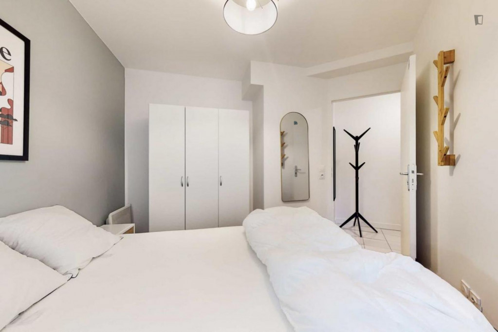 Cosy double bedroom close to Pont de Bezons