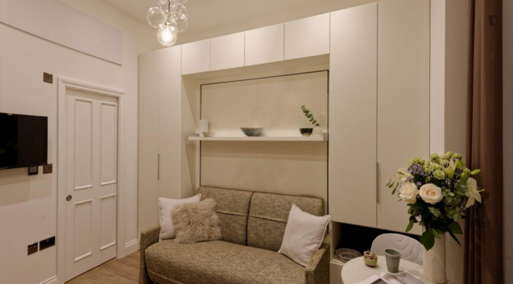 Cosy studio close to Notting Hill Gate Tube - London - chambre - ImmoJeune