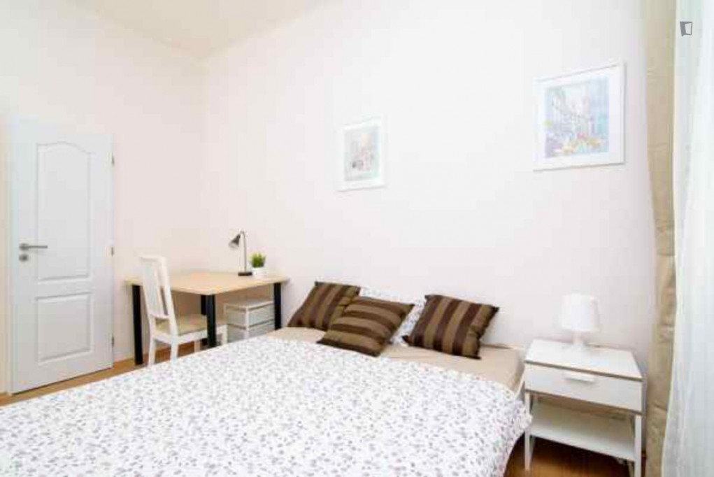 Cosy 1-bedroom apartment close to I. P. Pavlova metro station