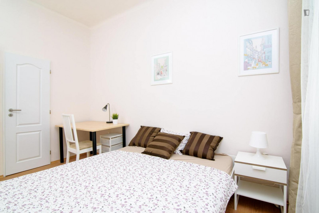 Cosy 1-bedroom apartment close to I. P. Pavlova metro station
