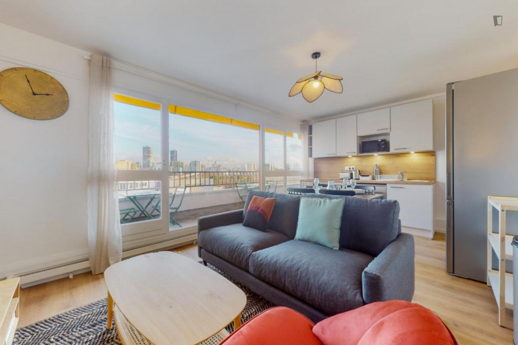 Comfy double bedroom in Nanterre