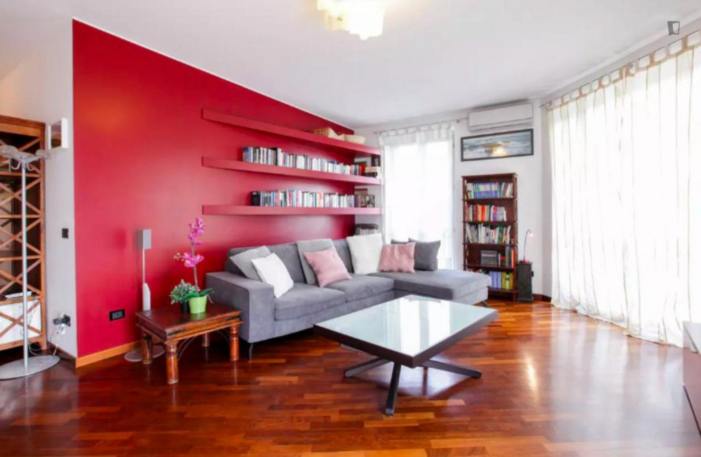 Pleasant two-bedroom apartment near Università Bocconi - Milan - chambre - ImmoJeune
