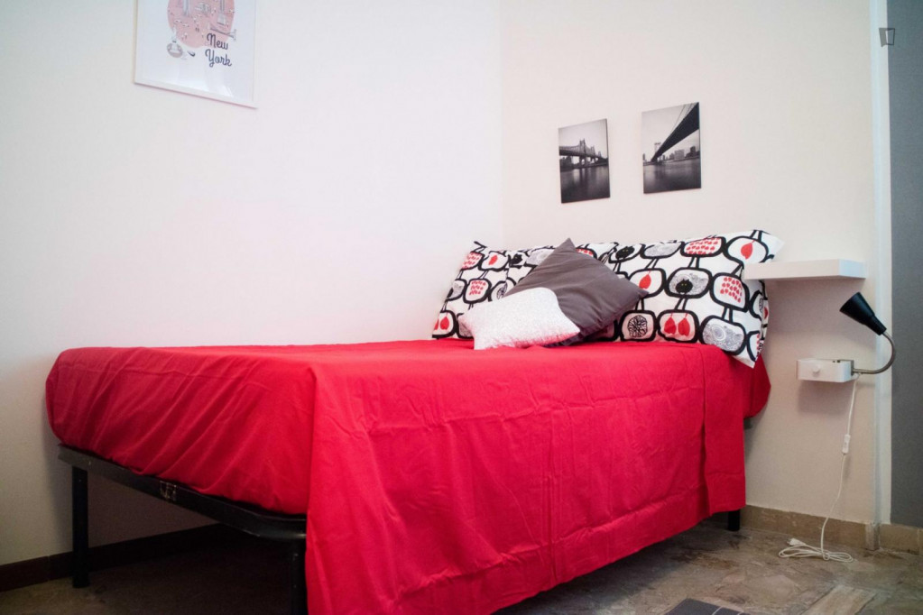 Great looking single bedroom in a property with balcony and outside area