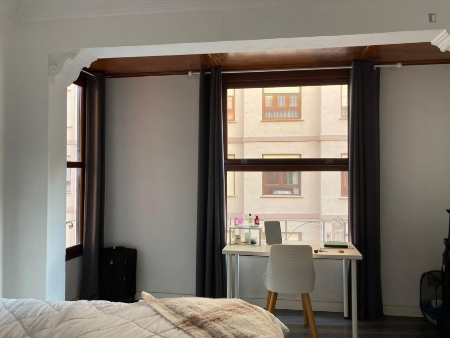 Appealing single bedroom - Castello de la Plana - chambre - ImmoJeune