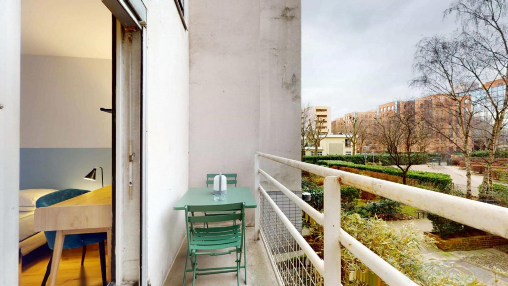 Cushy double bedroom in Les Fontenelles