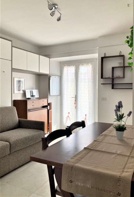 Lovely studio in Porta Venezia - Milan - chambre - ImmoJeune