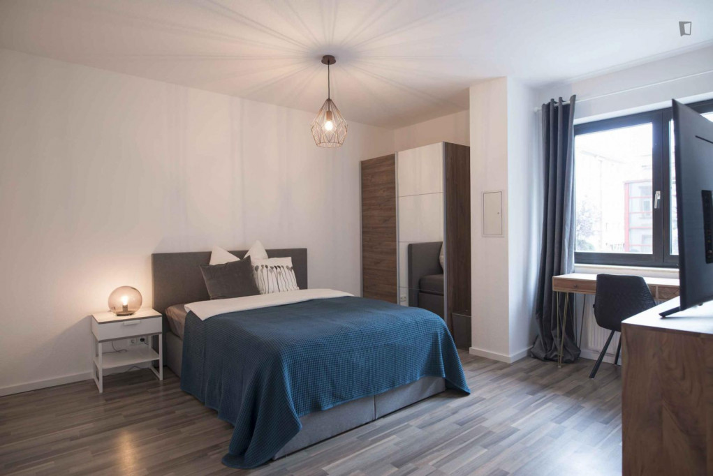 Modern double bedroom in Frankfurt