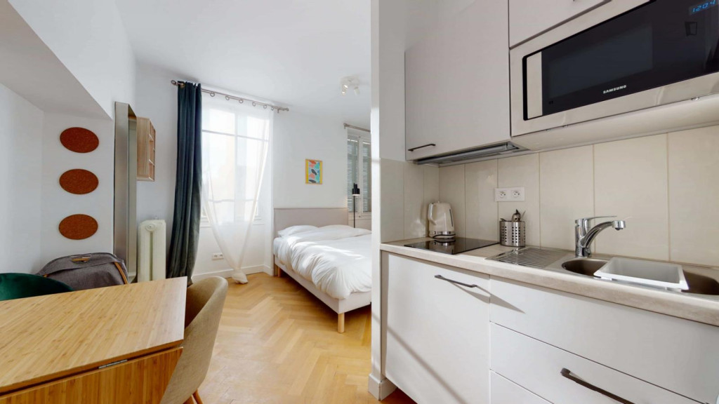 Enchanting studio close to Saint-Charles train station