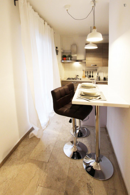 Smart double bedroom near Venice Mestre train station